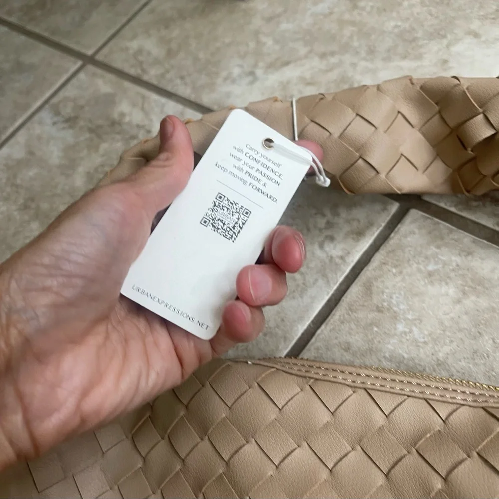 Urban Expressions Ivory faux-Leather Bag NWT shoulder Tote NWT Hobo‎ Festival